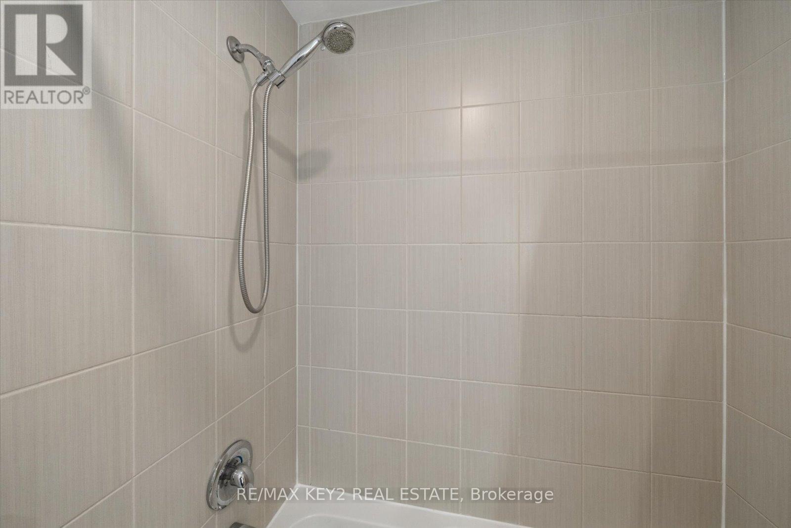 23 - 2500 Hill Rise Court, Oshawa, Ontario  L1L 0W2 - Photo 26 - E13718610