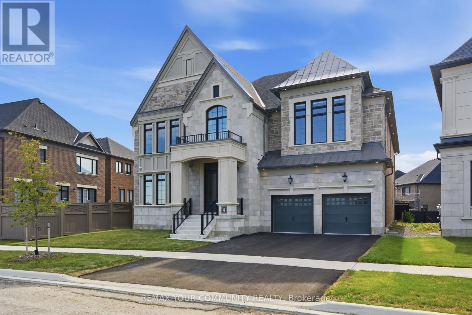36 Arbordale Drive, Vaughan, Ontario  L4H 5K5 - Photo 2 - N13718446
