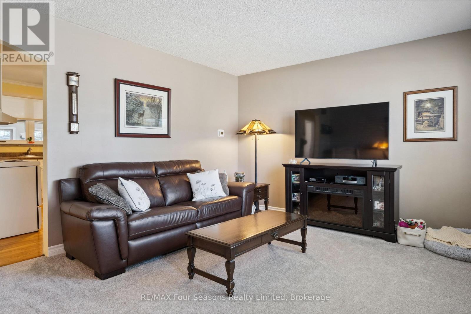 46 Erie Street, Collingwood, Ontario  L9Y 1P4 - Photo 3 - S13718462