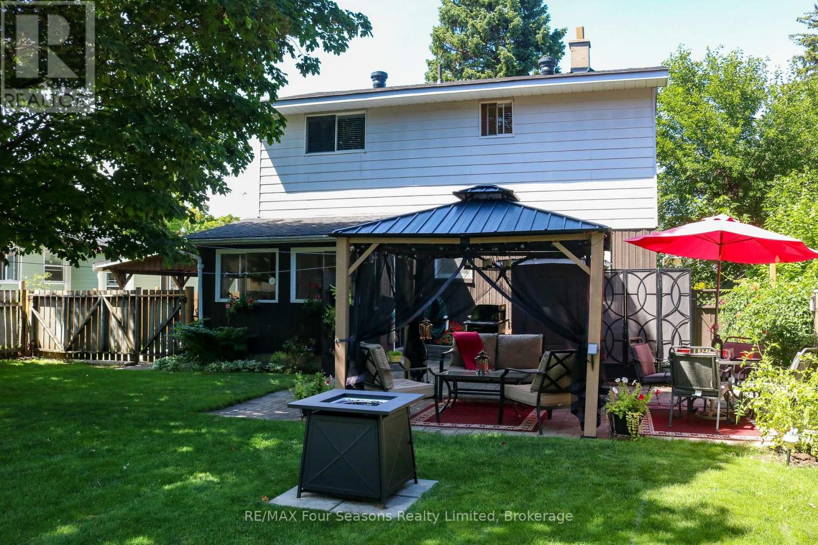 46 Erie Street, Collingwood, Ontario  L9Y 1P4 - Photo 5 - S13718462