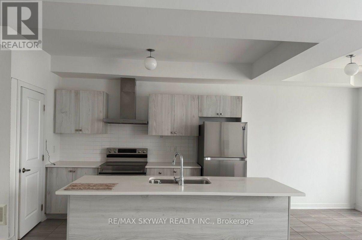 10 Blue Forest Crescent, Barrie, Ontario  L0J 0N3 - Photo 11 - S13718606