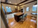 1912 Abbott Street, Kelowna, BC V1Y 1B7