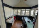 1912 Abbott Street, Kelowna, BC V1Y 1B7