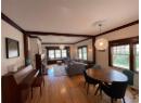 1912 Abbott Street, Kelowna, BC V1Y 1B7