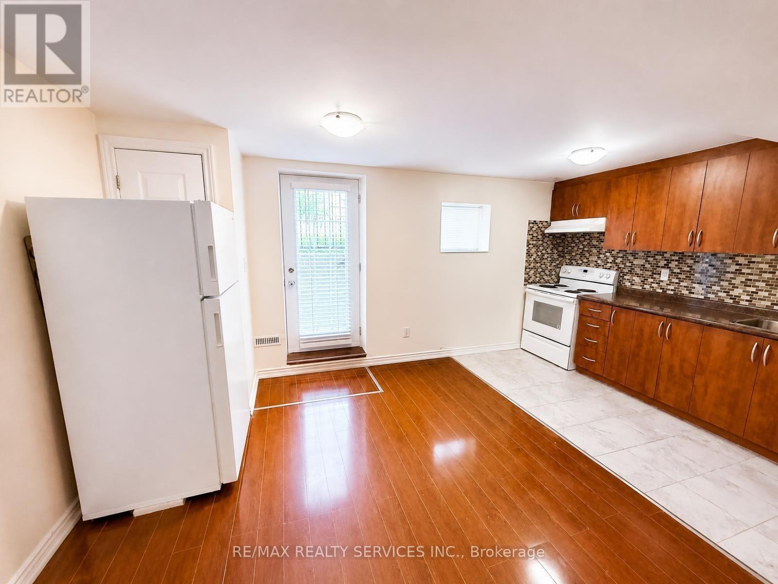Basement - 347 Edenbrook Hill Drive, Brampton, Ontario  L7A 2N4 - Photo 4 - W13718482