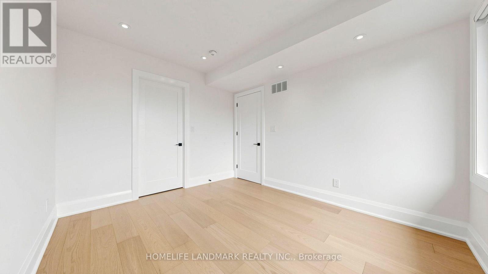 Unit D - 750 Glengrove Avenue W, Toronto, Ontario  M6B 2J6 - Photo 22 - W13718534