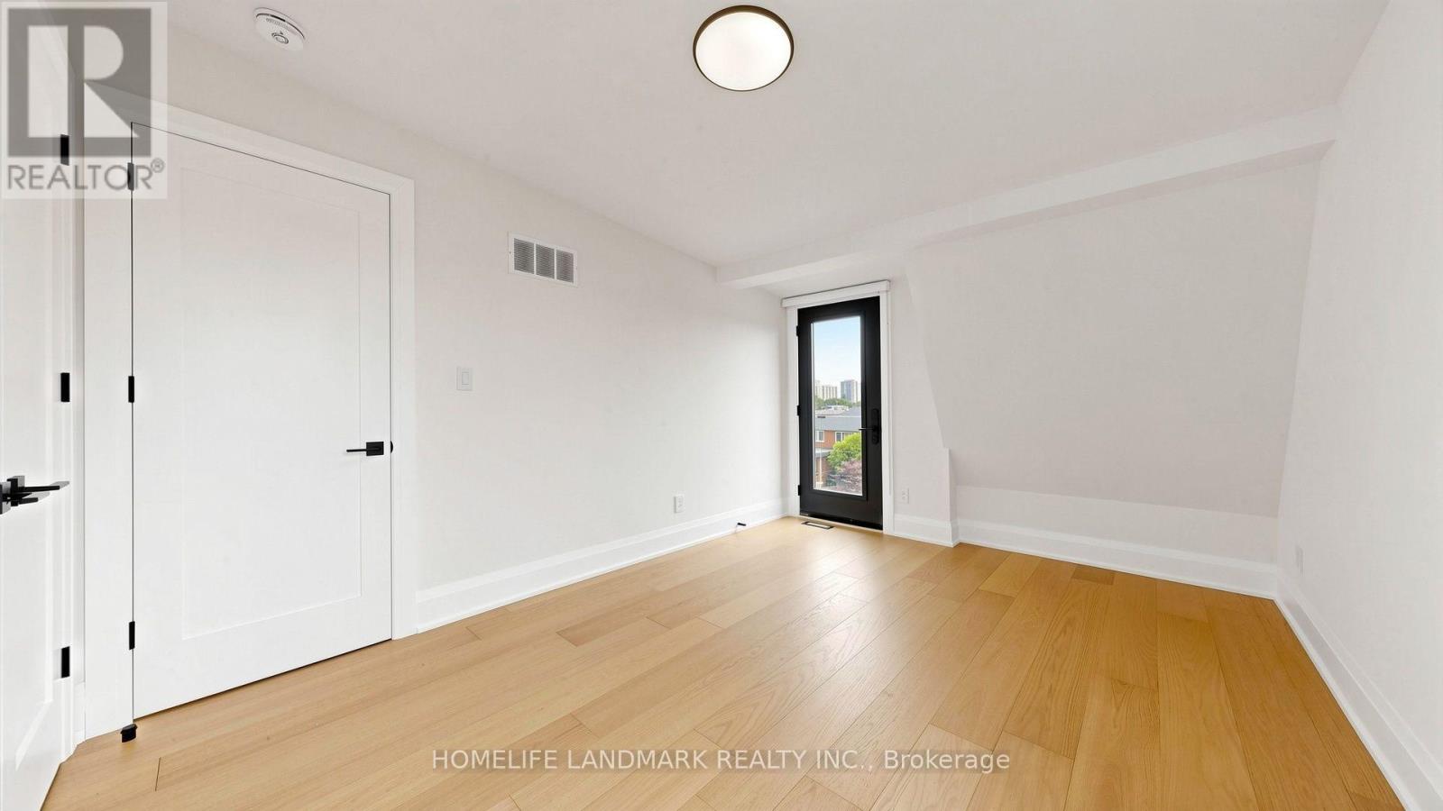 Unit D - 750 Glengrove Avenue W, Toronto, Ontario  M6B 2J6 - Photo 35 - W13718534