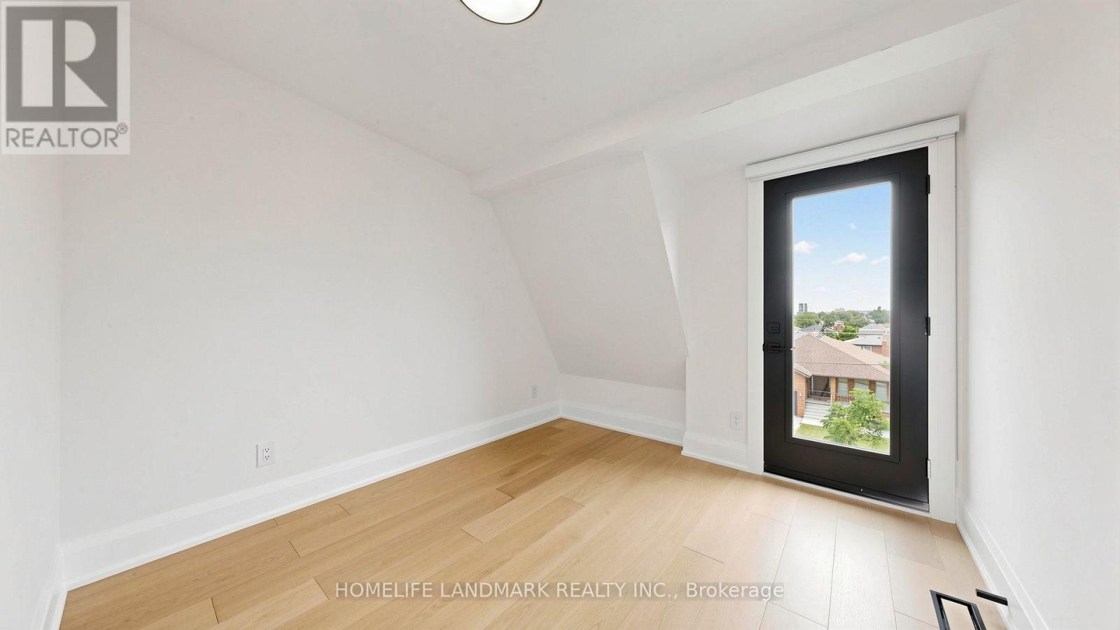 Unit D - 750 Glengrove Avenue W, Toronto, Ontario  M6B 2J6 - Photo 37 - W13718534