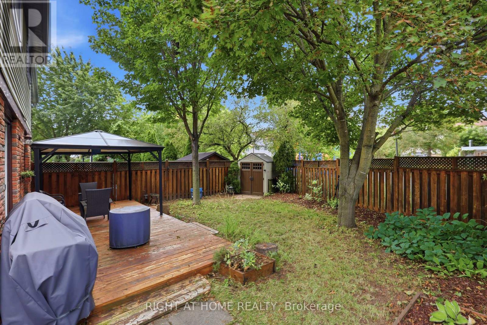 16 Kindle Court, Brampton, Ontario L6Z 1B2 - Photo 24 - W13718554