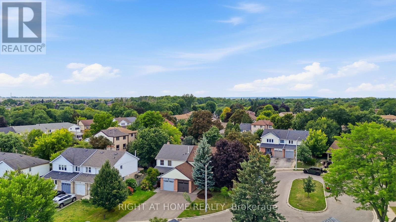 16 Kindle Court, Brampton, Ontario L6Z 1B2 - Photo 30 - W13718554