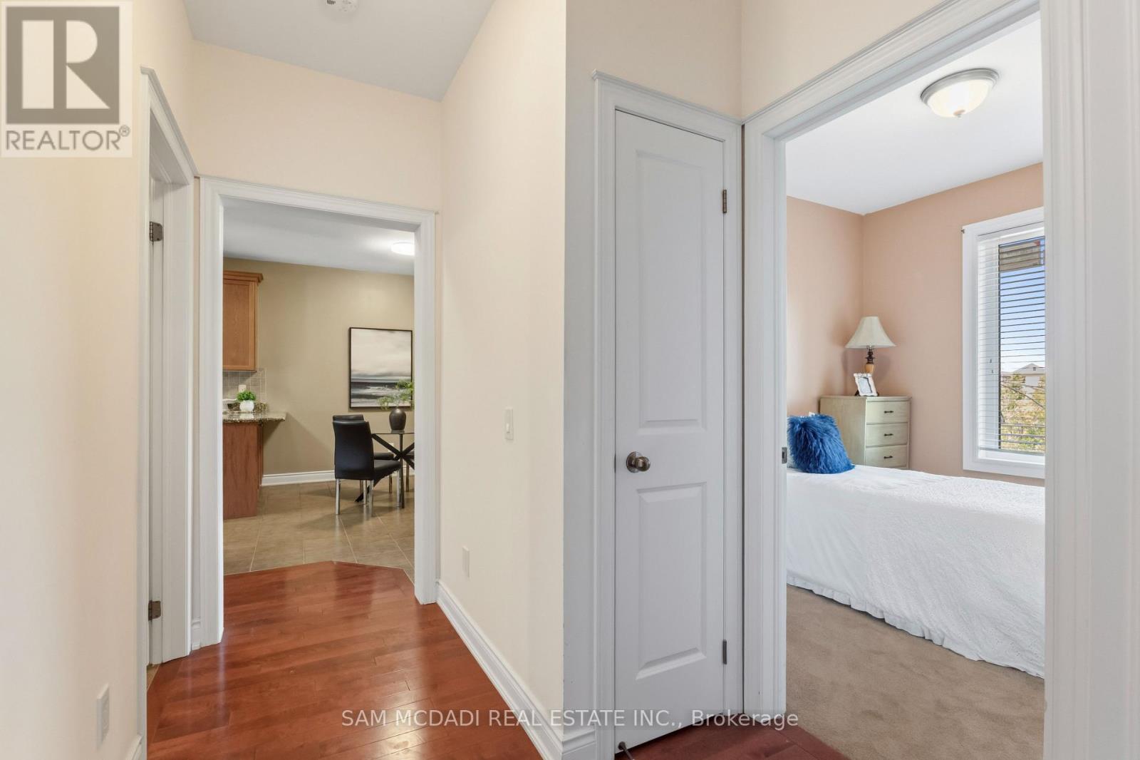 15 Eaglesprings Crescent, Brampton, Ontario  L6P 2V8 - Photo 19 - W13718574