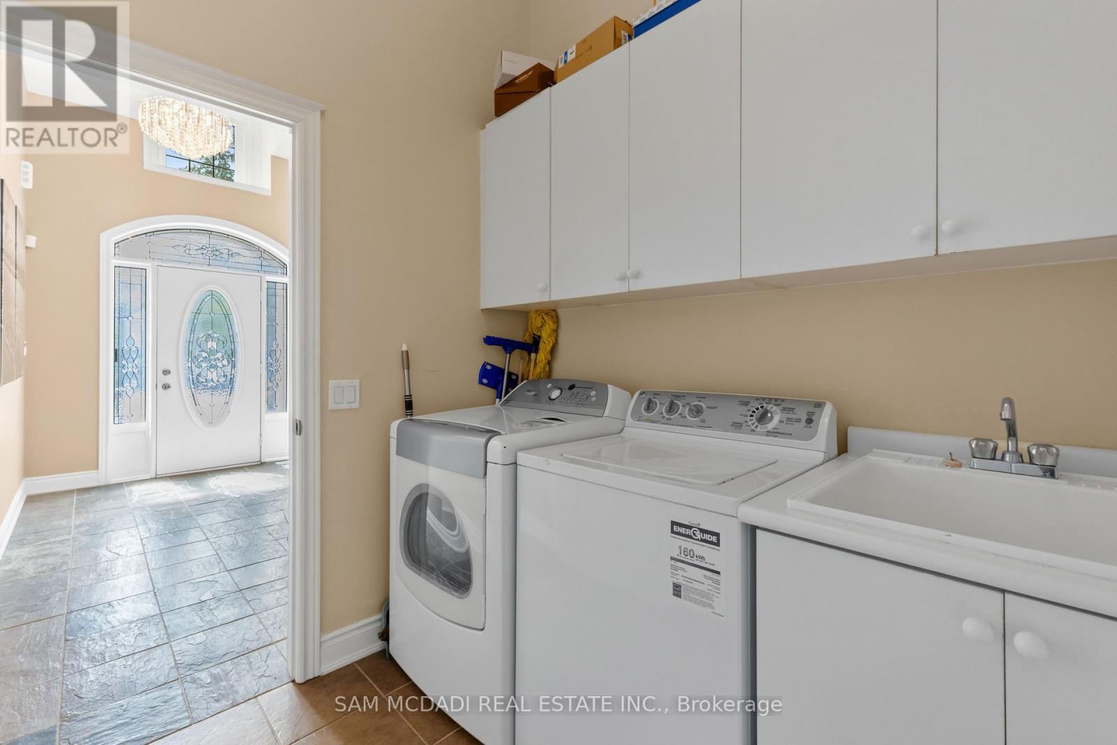 15 Eaglesprings Crescent, Brampton, Ontario  L6P 2V8 - Photo 24 - W13718574