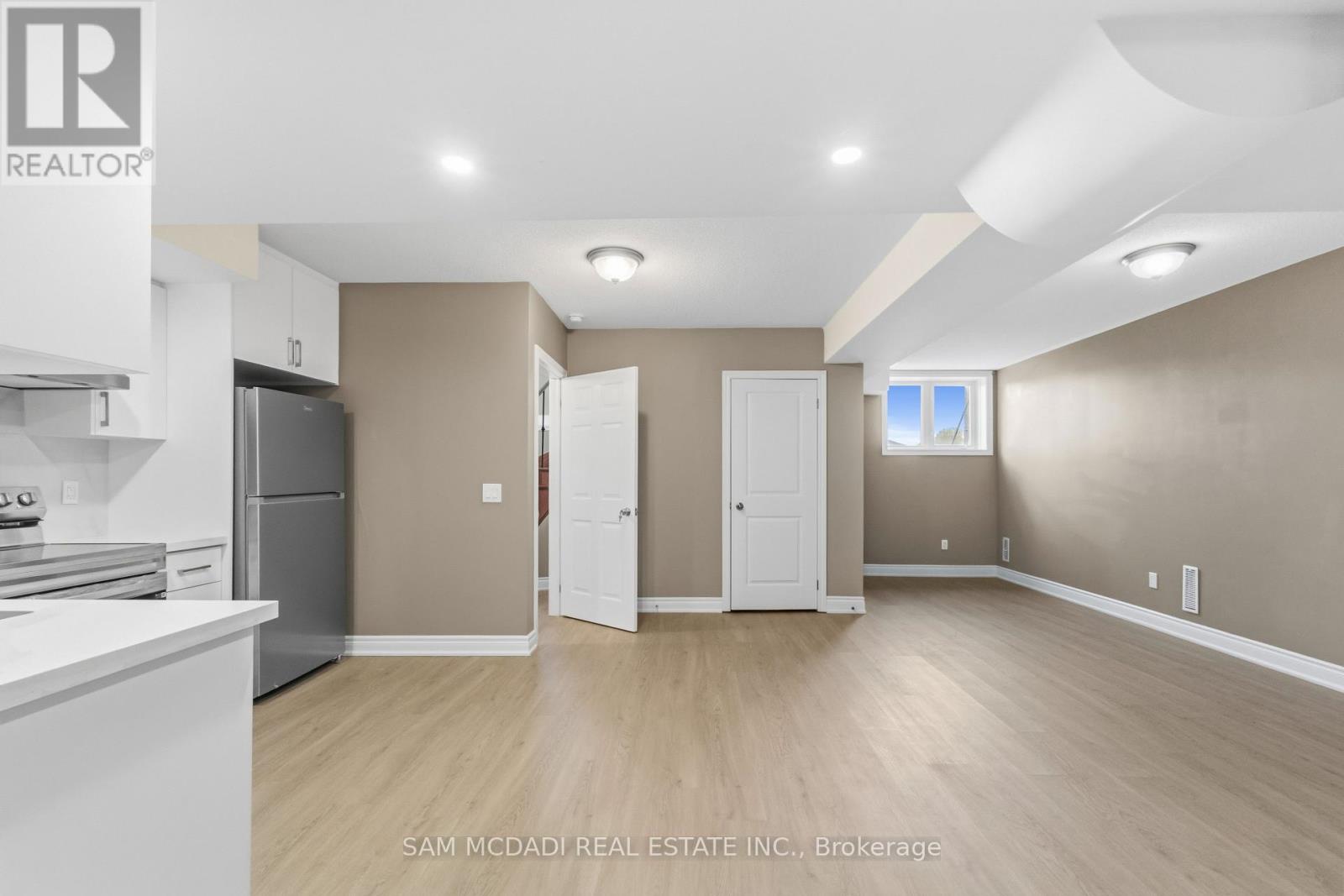15 Eaglesprings Crescent, Brampton, Ontario  L6P 2V8 - Photo 32 - W13718574