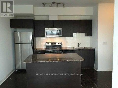2102 - 385 Prince Of Wales Drive — photo 2