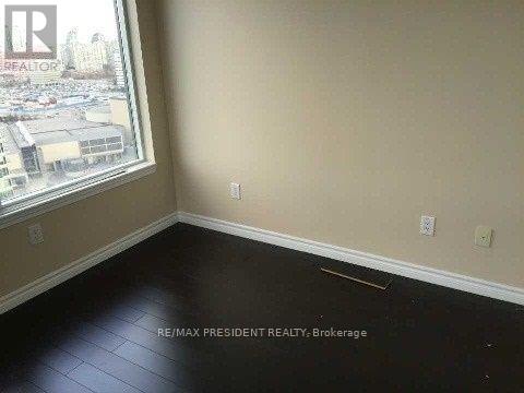 2102 - 385 Prince Of Wales Drive, Mississauga, Ontario  L5B 0C6 - Photo 4 - W13718600