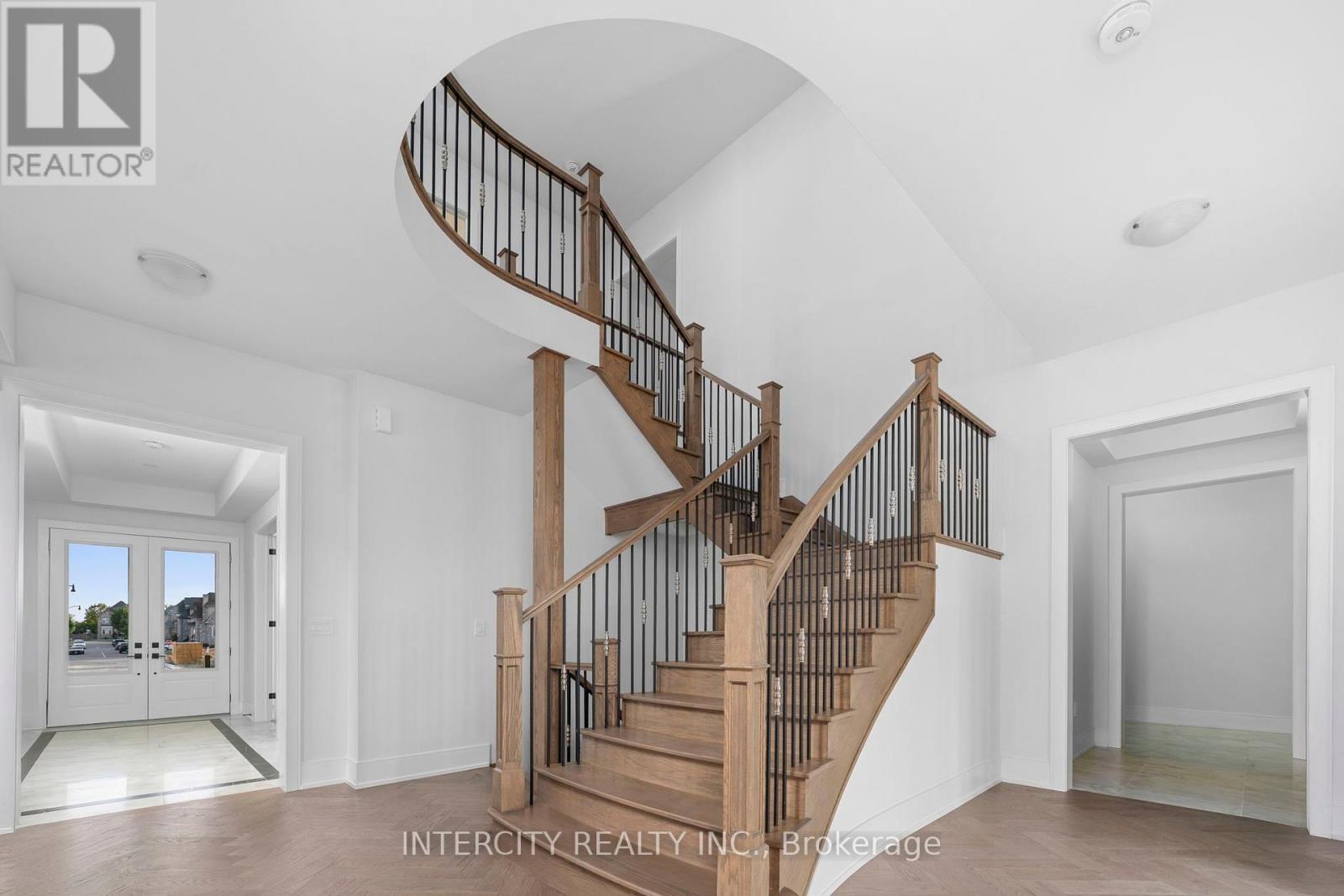 20 Gold Bottom Crescent, Brampton, Ontario L6P 4H8 - Photo 12 - W13718602