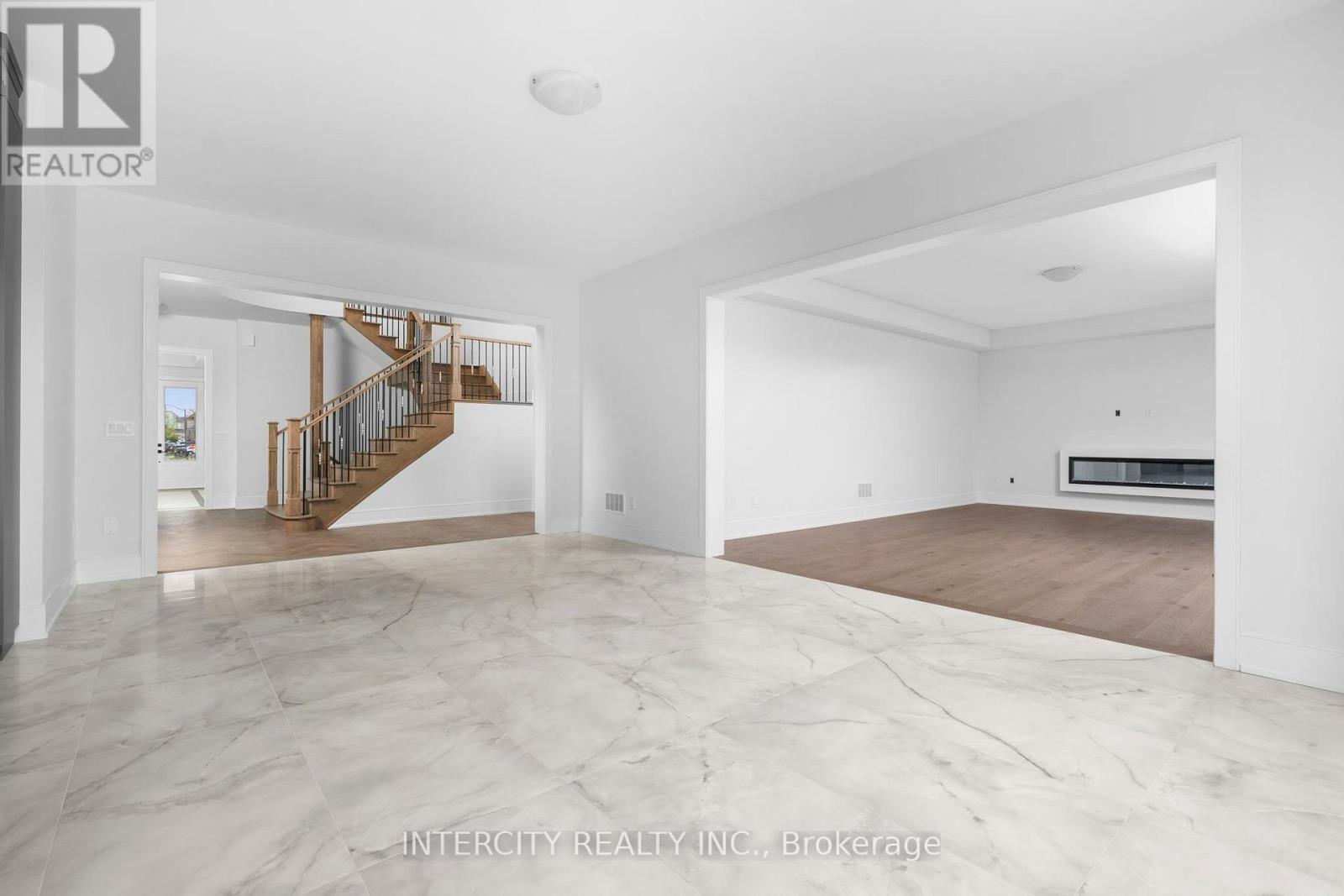 20 Gold Bottom Crescent, Brampton, Ontario L6P 4H8 - Photo 14 - W13718602