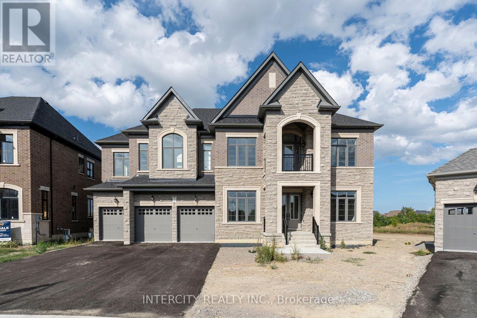 20 Gold Bottom Crescent — photo 2