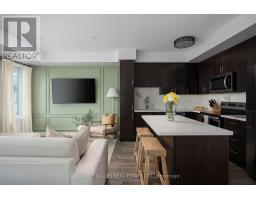35 - 85 EASTWOOD PARK GARDENS, Toronto, Ontario