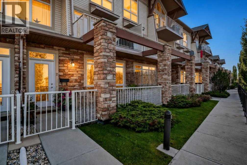 2, 140 Rockyledge View NW, Calgary, Alberta  T3G 5Y4 - Photo 3 - A2339704