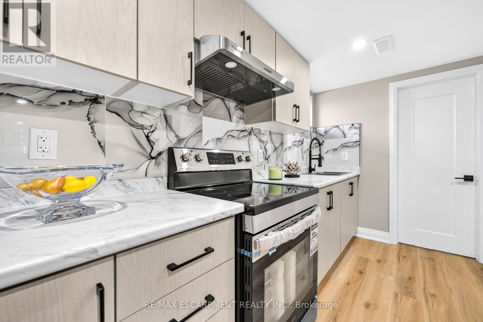 362 Rosseau Road, Hamilton, Ontario  L8K 4T2 - Photo 37 - X13718454
