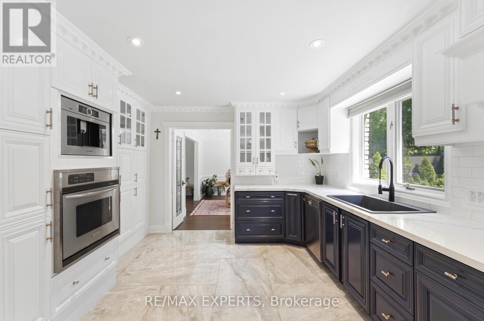 28 Stonegate Drive, Hamilton, Ontario  L9G 3R7 - Photo 10 - X13718472