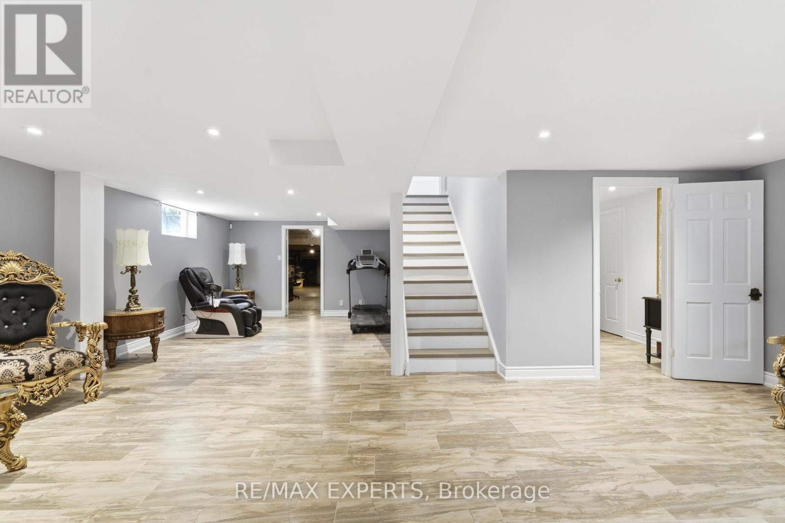 28 Stonegate Drive, Hamilton, Ontario  L9G 3R7 - Photo 31 - X13718472