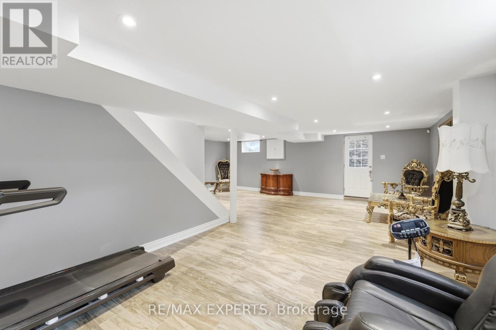 28 Stonegate Drive, Hamilton, Ontario  L9G 3R7 - Photo 32 - X13718472