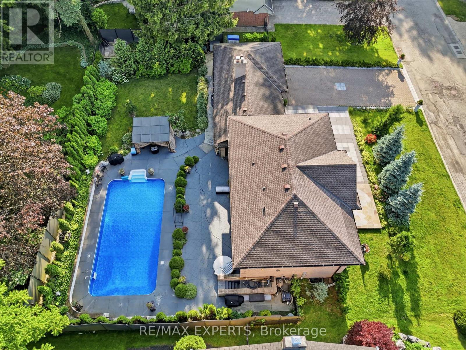 28 Stonegate Drive, Hamilton, Ontario  L9G 3R7 - Photo 37 - X13718472