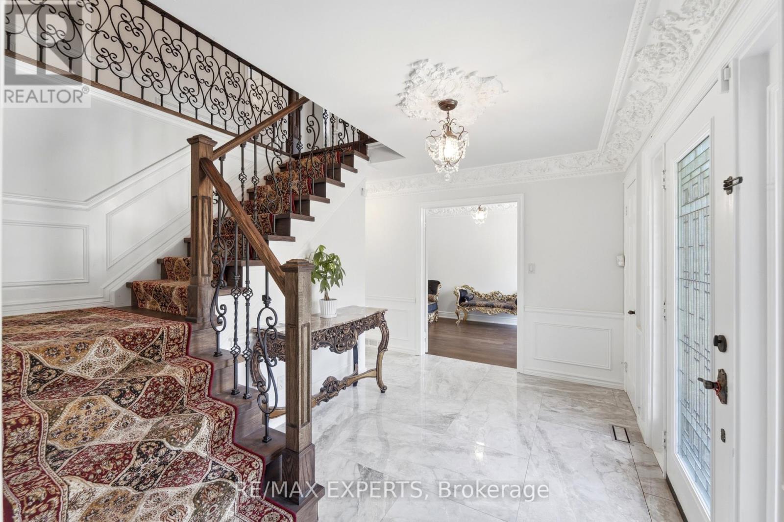 28 Stonegate Drive, Hamilton, Ontario  L9G 3R7 - Photo 7 - X13718472