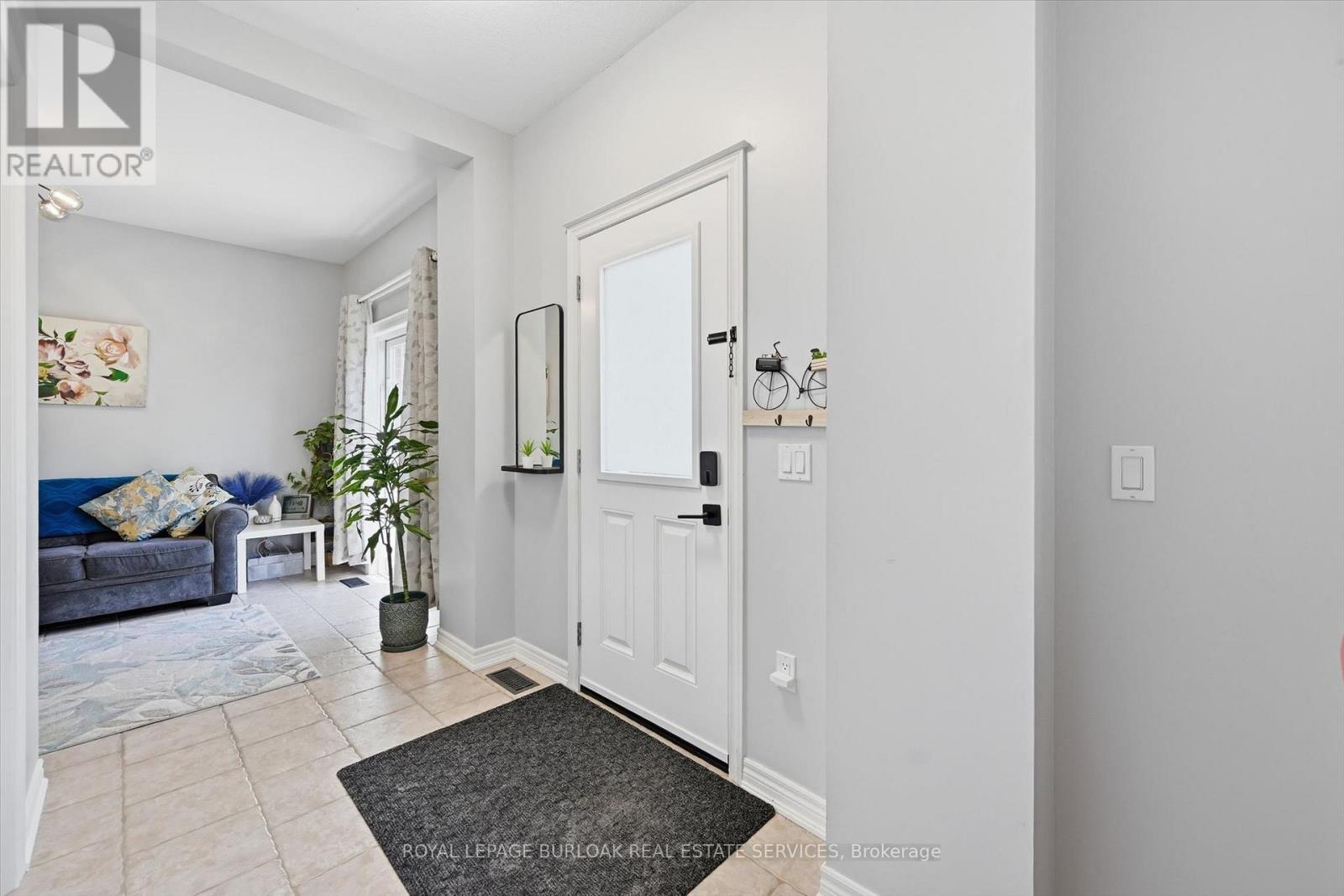 35 - 1085 Harrogate Drive, Hamilton, Ontario  L9K 1R2 - Photo 5 - X13718492