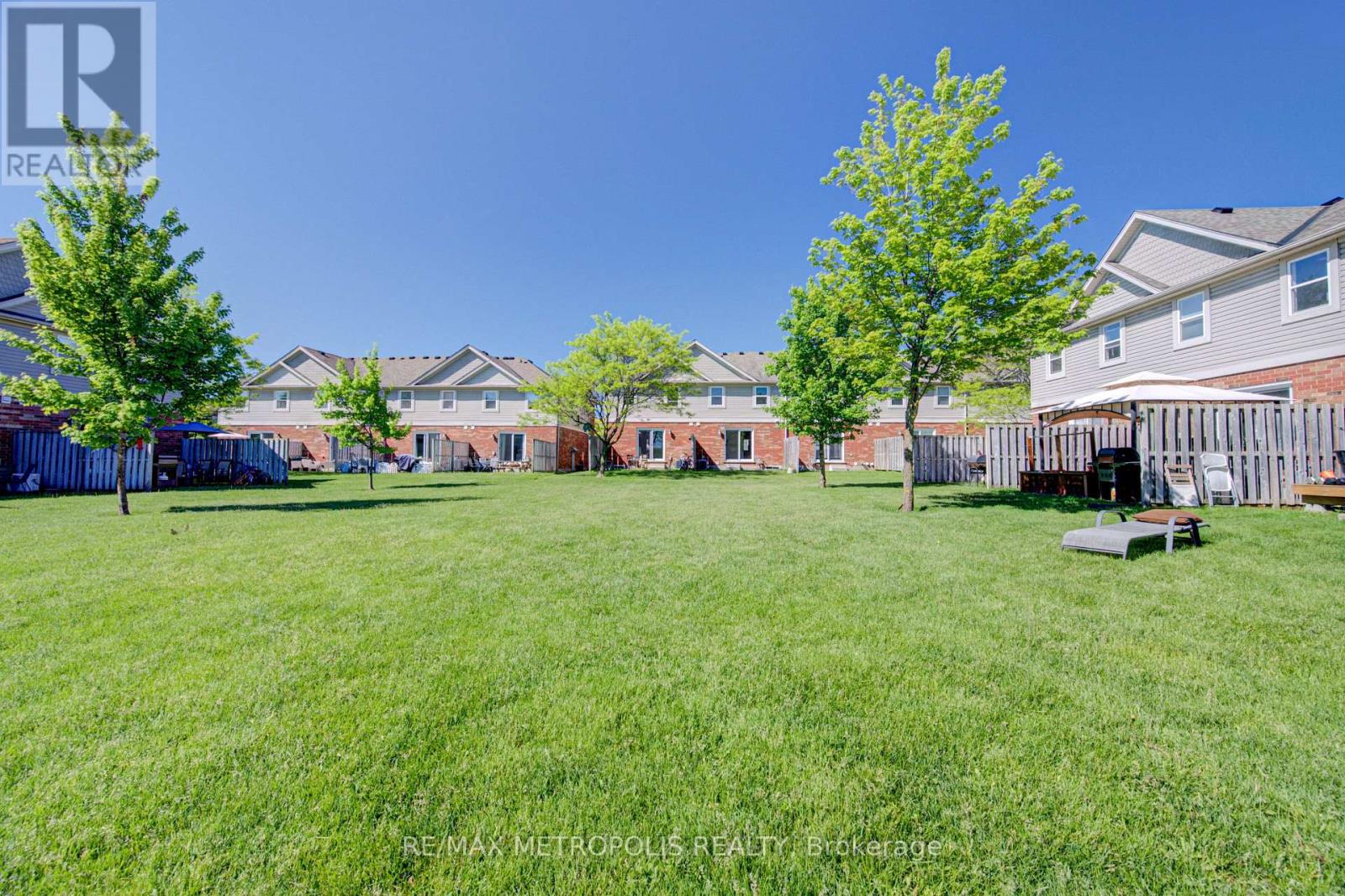 37 - 124 Gosling Gardens, Guelph, Ontario  N1G 5K6 - Photo 39 - X13718552