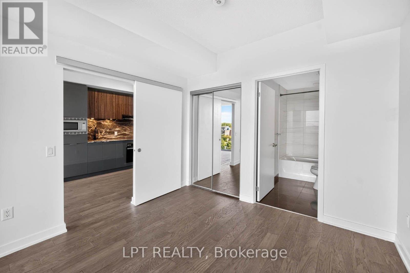 536 - 20 O'neill Road, Toronto, Ontario  M3C 0R2 - Photo 20 - C13712994