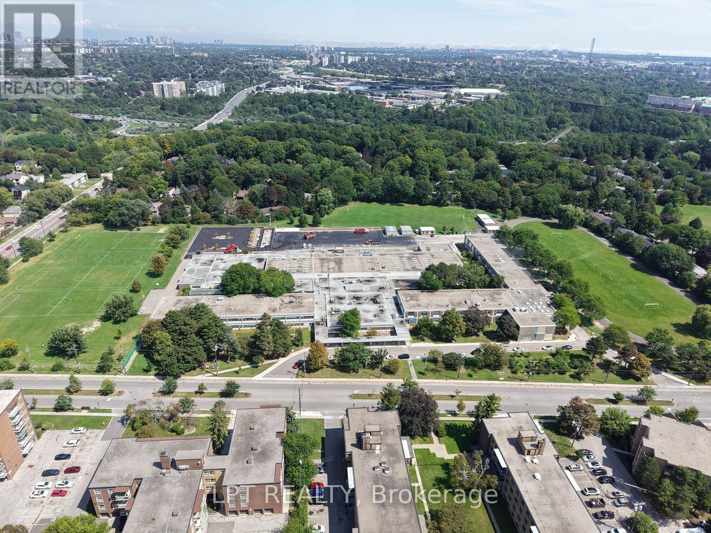 536 - 20 O'neill Road, Toronto, Ontario  M3C 0R2 - Photo 50 - C13712994