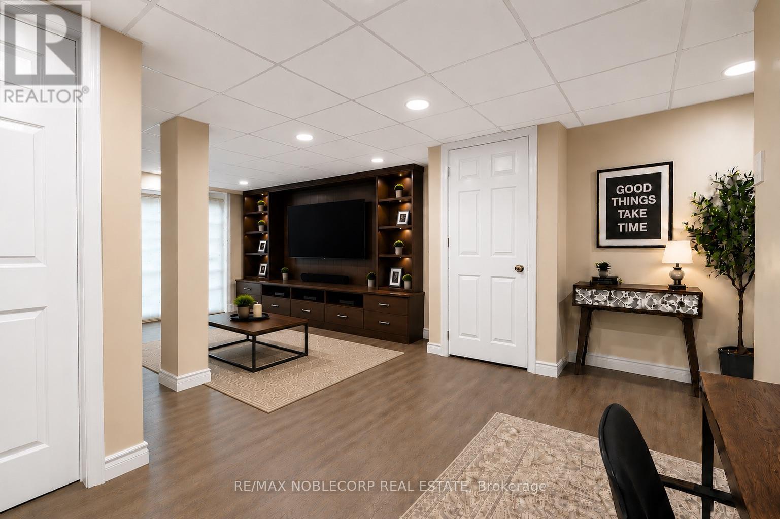 28 Opera Place, Vaughan, Ontario  L4L 8Y8 - Photo 10 - N13712762