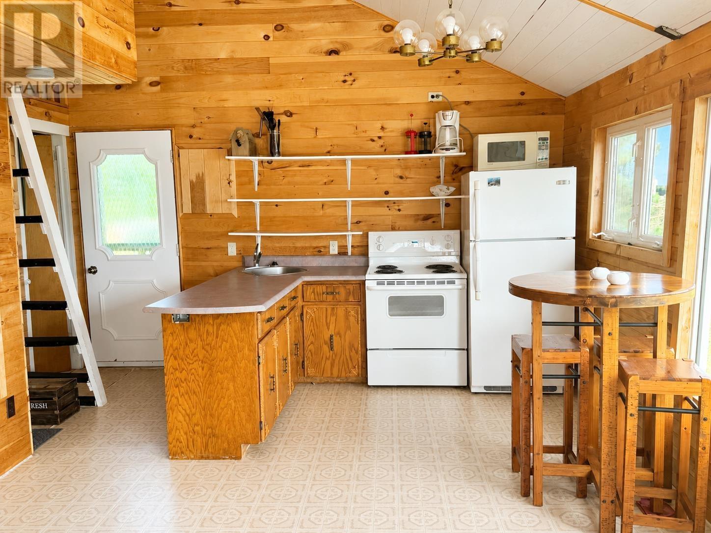 51 First Street, Cascumpec, Prince Edward Island  C0B 1V0 - Photo 5 - 202621679
