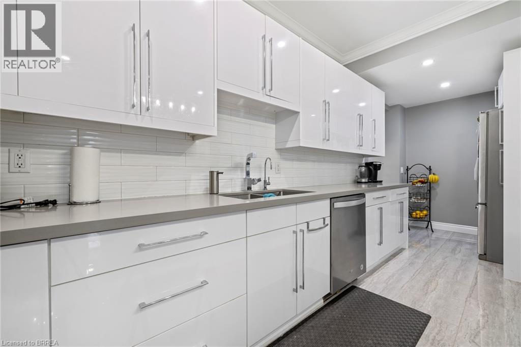 169 Mount Pleasant Street, Brantford, Ontario  N3T 1T6 - Photo 18 - 40858672