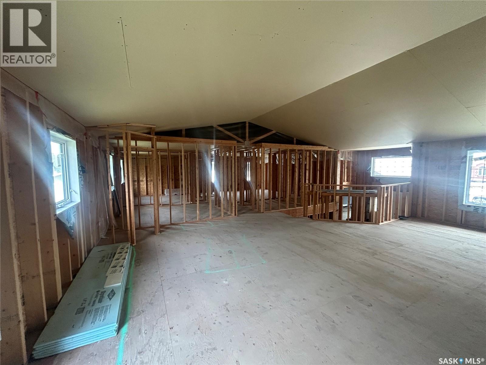 117 Carson Bay, Lampman, Saskatchewan  S0C 0B5 - Photo 14 - SK043812