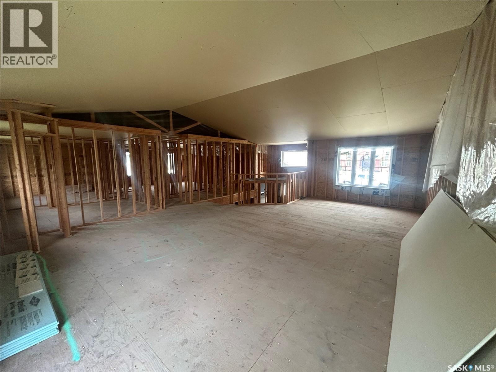 117 Carson Bay, Lampman, Saskatchewan  S0C 0B5 - Photo 15 - SK043812