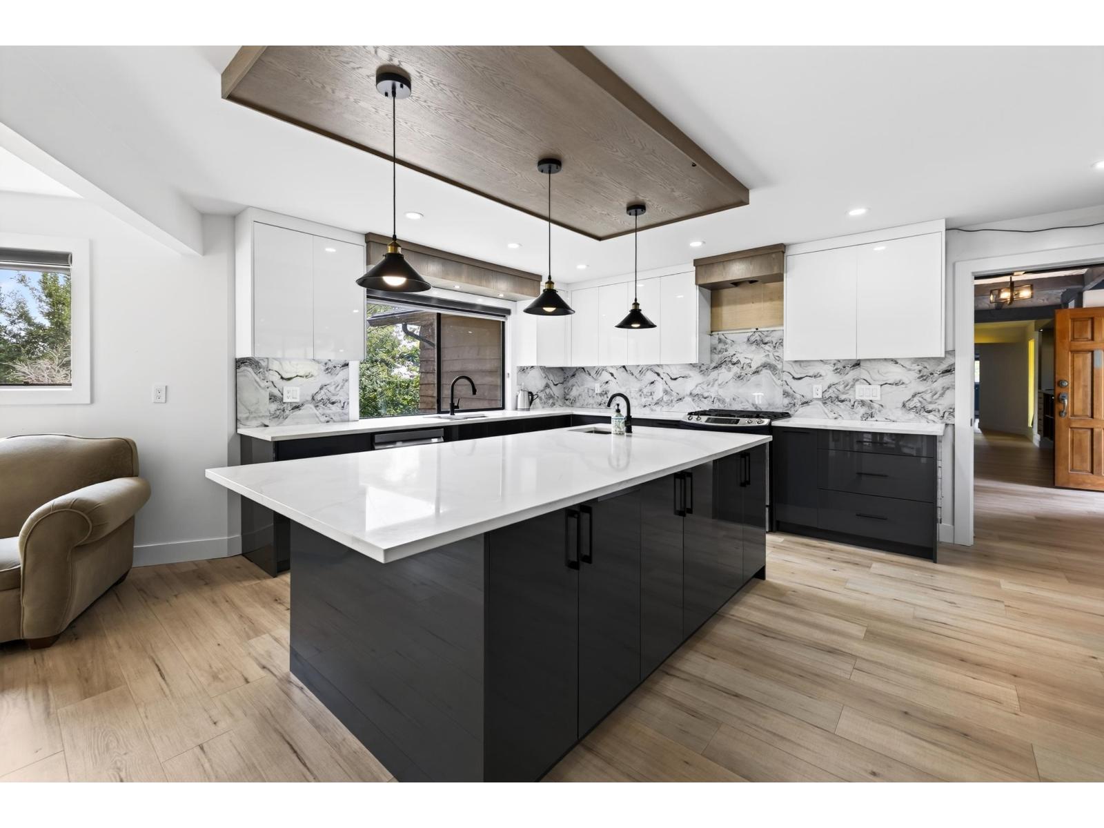24694 21b Avenue, Langley, British Columbia  V2Z 1J3 - Photo 12 - R3156011