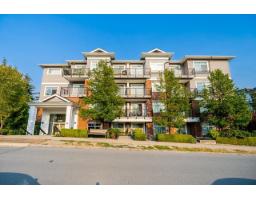 401 6480 195A STREET, Surrey, British Columbia