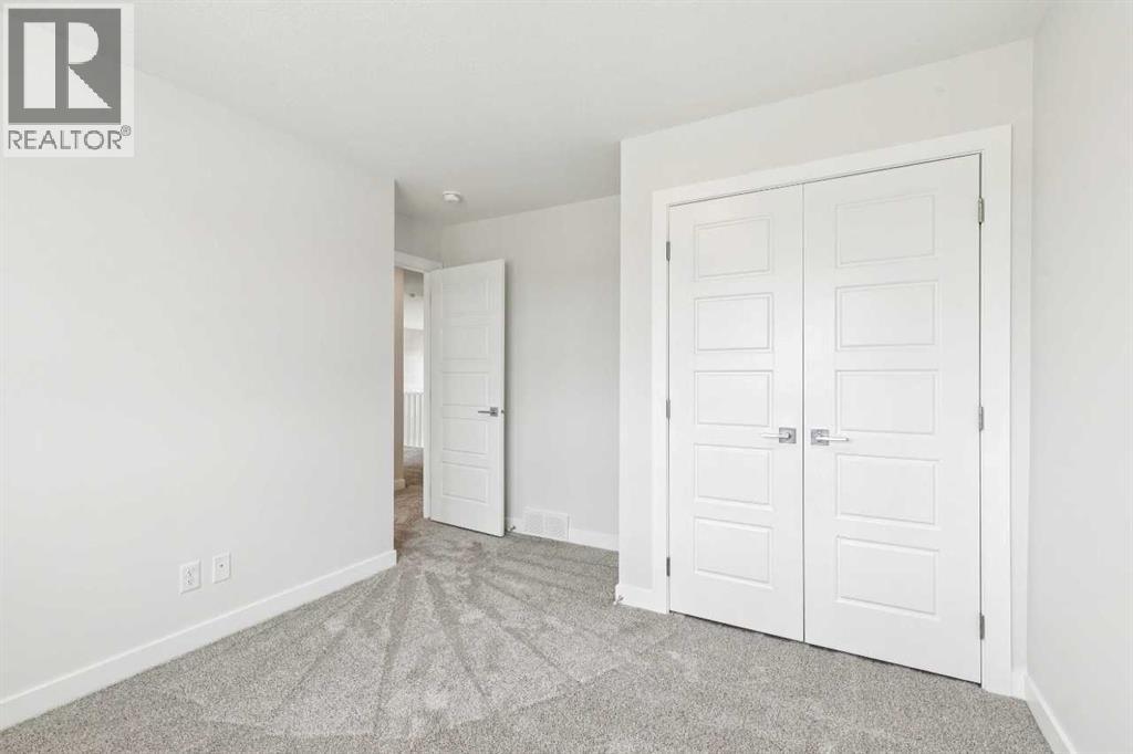 139 Dawson Wharf Mount, Chestermere, Alberta  T1X 2W3 - Photo 36 - A2317459