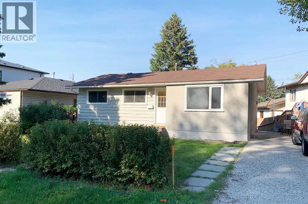 7804 34 Avenue NW, Calgary, Alberta  T3B 1P3 - Photo 2 - A2327515