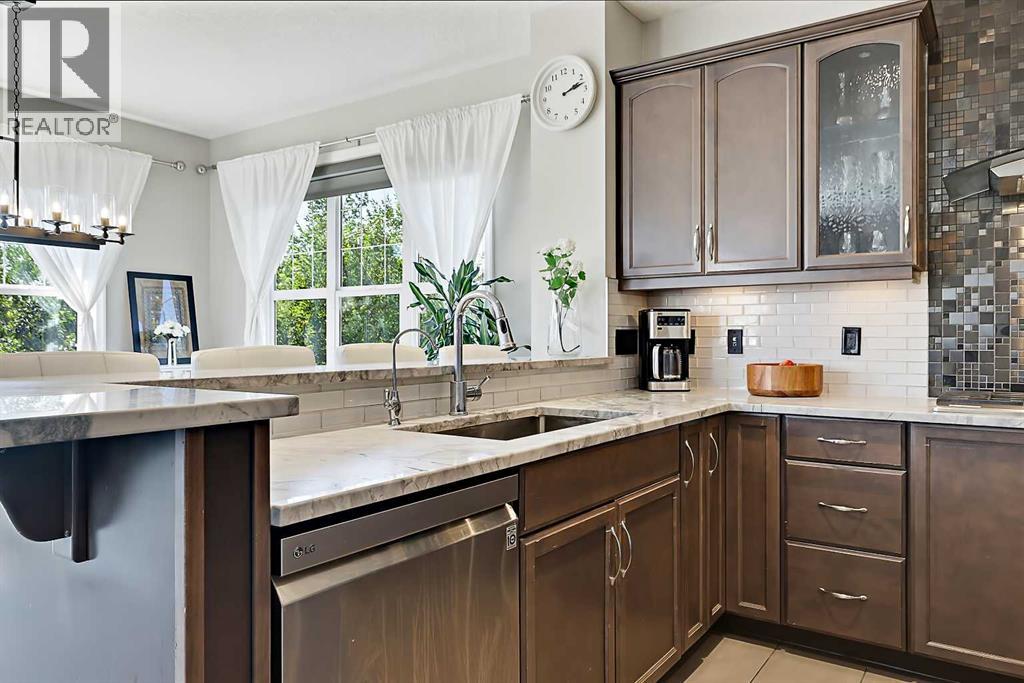 71 Chaparral Valley Way SE, Calgary, Alberta  T2X 0V4 - Photo 9 - A2338966
