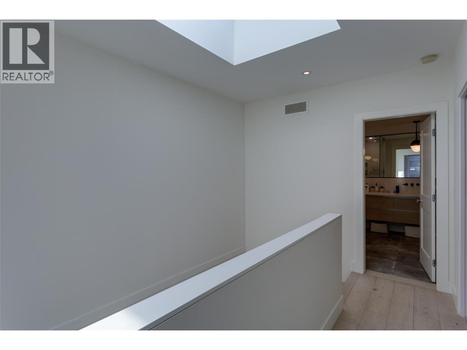 1308 Richter Street Unit# 104, Kelowna, British Columbia  V1Y 2L3 - Photo 33 - 10381268