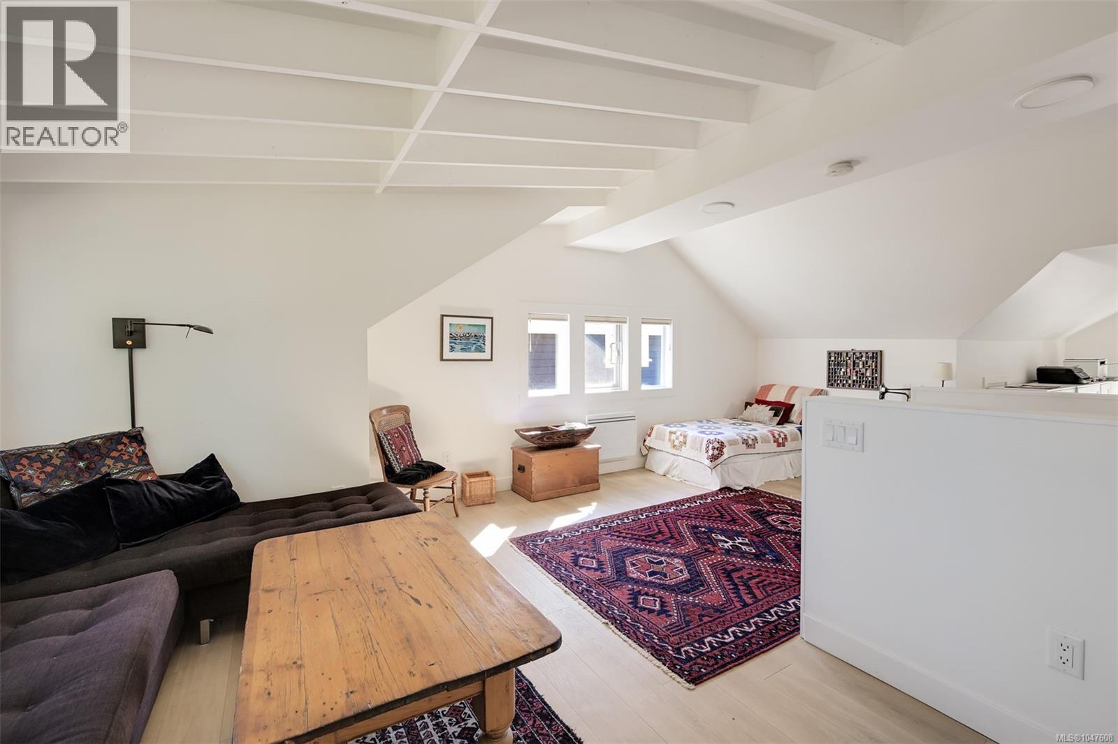 87 Cambridge St, Victoria, British Columbia  V9A 5K9 - Photo 37 - 1047608