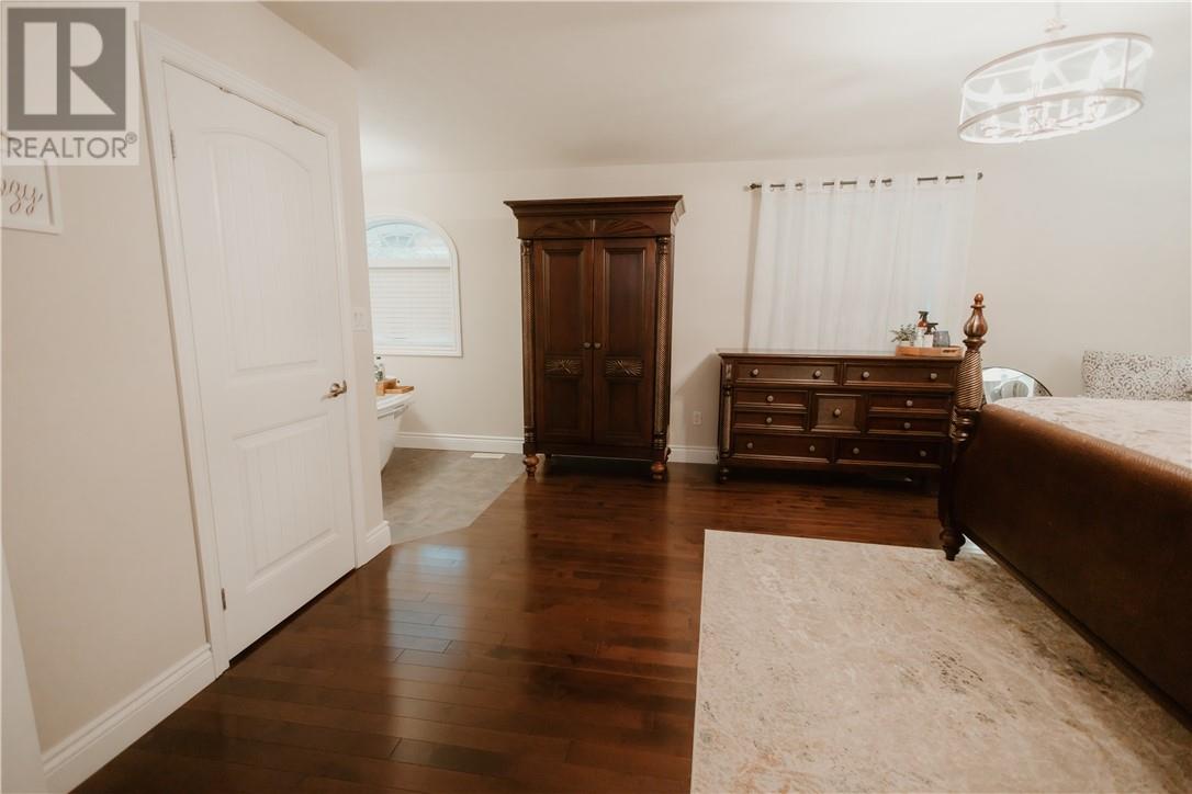 554 Dryden Road E, Wahnapitae, Ontario  P0M 3C0 - Photo 27 - 2130052