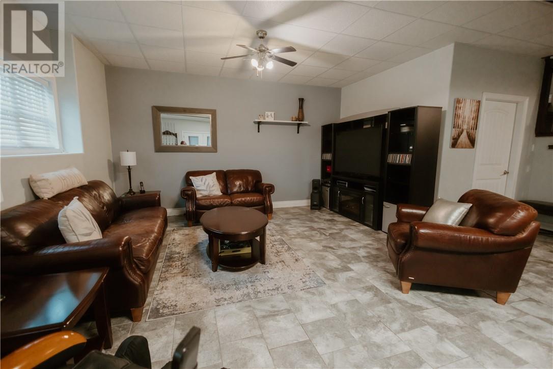 554 Dryden Road E, Wahnapitae, Ontario  P0M 3C0 - Photo 42 - 2130052