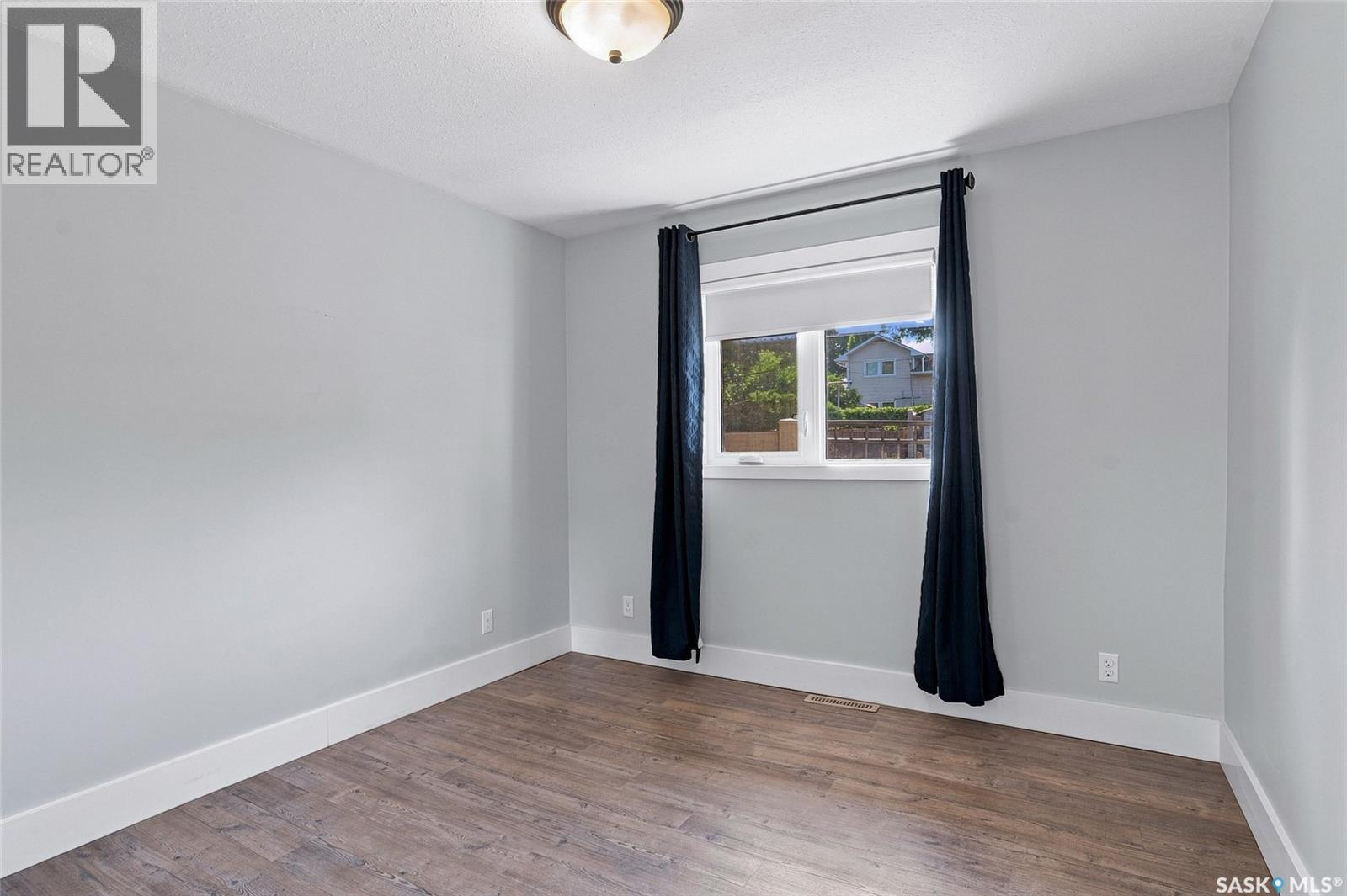 517 O Avenue N, Saskatoon, Saskatchewan  S7L 2V4 - Photo 22 - SK046817