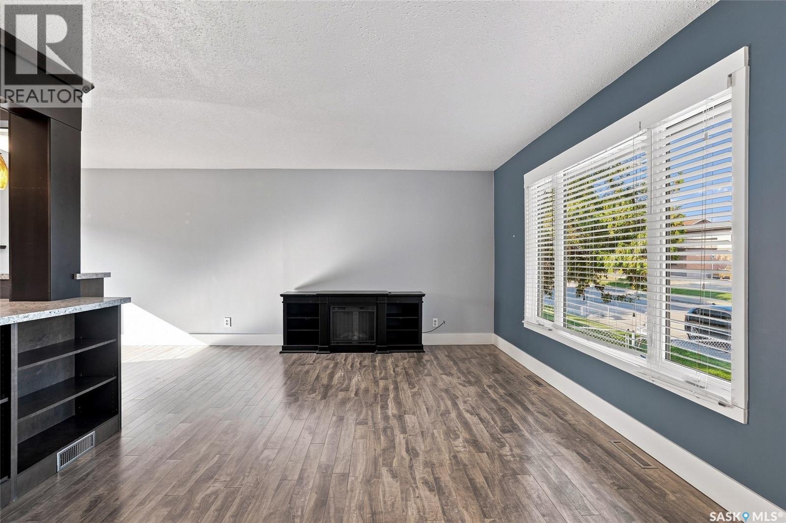 517 O Avenue N, Saskatoon, Saskatchewan  S7L 2V4 - Photo 9 - SK046817